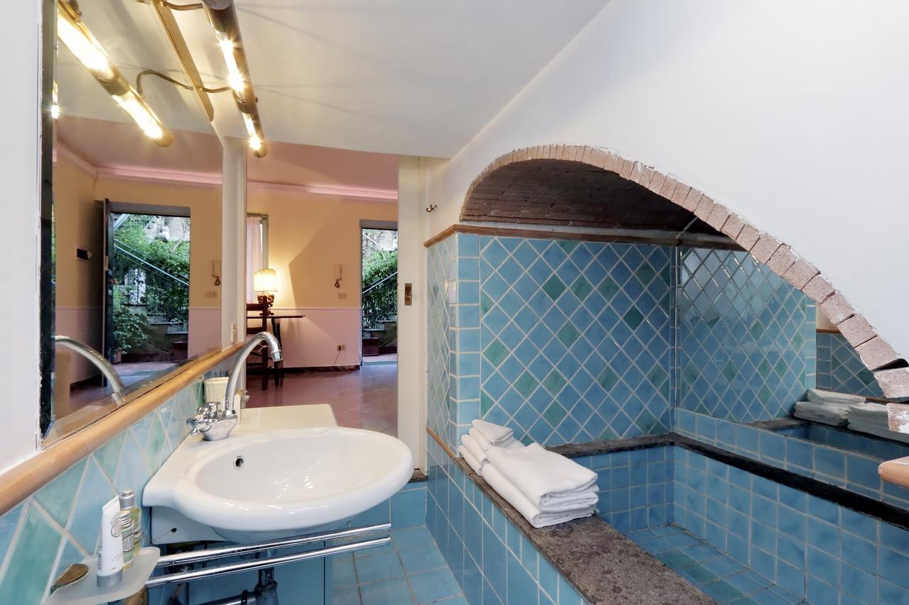 Characteristic Apartment Just Beside The Vatican ローマ エクステリア 写真